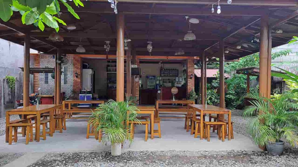 picture of barok ihaw-ihaw atbp., seafood restaurant in iba zambales