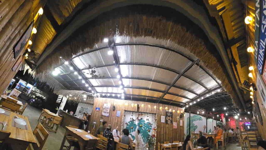 picture of lola tanciang's sutukil seafood paluto, seafood restaurant in moalboal